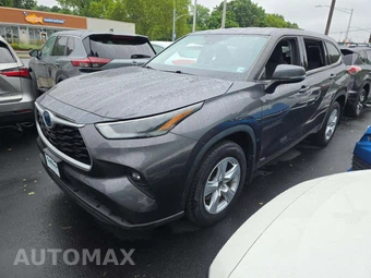 2022 Toyota Highlander Hybrid LE