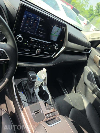 2022 Toyota Highlander Hybrid Limited - miniatura 10