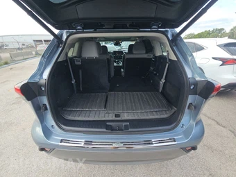 2022 Toyota Highlander Hybrid Platinum - miniatura 16