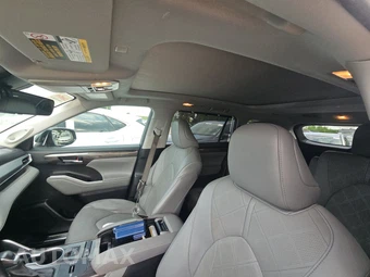 2022 Toyota Highlander Hybrid Platinum - miniatura 17