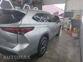 2022 Toyota Highlander Hybrid XLE - miniatura 3