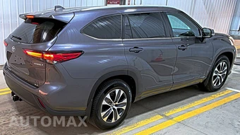 2022 Toyota Highlander Hybrid XLE - miniatura 4
