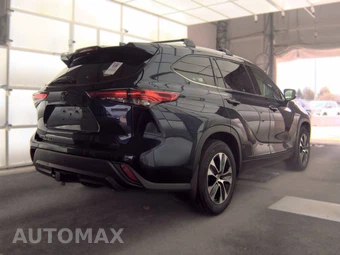 2022 Toyota Highlander Hybrid XLE - miniatura 4