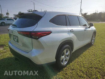 2022 Toyota Highlander L - miniatura 7