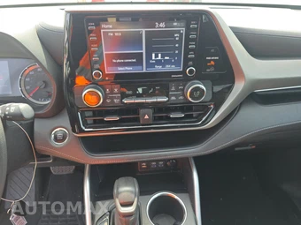 2022 Toyota Highlander L – miniatura 11
