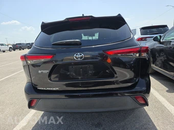 2022 Toyota Highlander L – miniatura 5