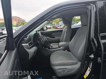 2022 Toyota Highlander LE - miniatura 6