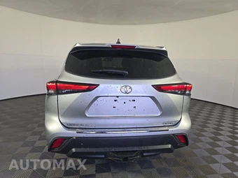 2022 Toyota Highlander LE - miniatura 5