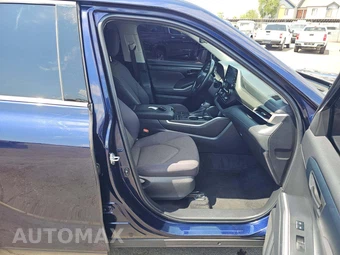 2022 Toyota Highlander LE - miniatura 16