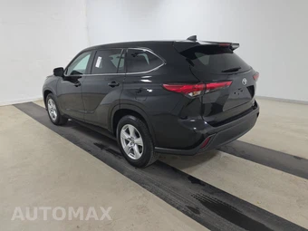 2022 Toyota Highlander LE - miniatura 6