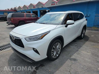 2022 Toyota Highlander Platinum