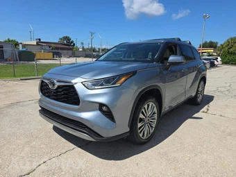 2022 Toyota Highlander Platinum