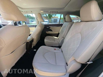 2022 Toyota Highlander Platinum - miniatura 13