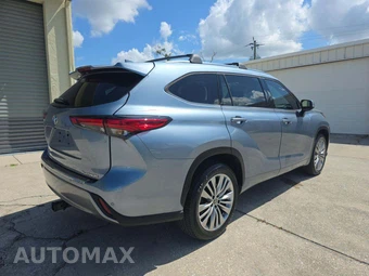2022 Toyota Highlander Platinum - miniatura 3