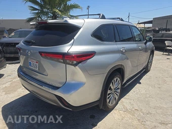 2022 Toyota Highlander Platinum - miniatura 4