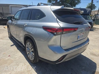 2022 Toyota Highlander Platinum - miniatura 6