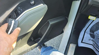 2022 Toyota Highlander Platinum – miniatura 24
