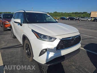 2022 Toyota Highlander Platinum – miniatura 3
