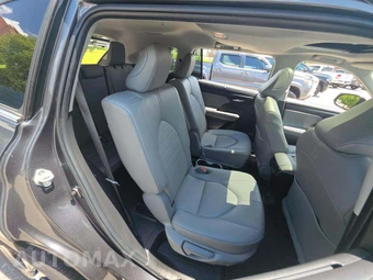 2022 Toyota Highlander XLE - miniatura 17