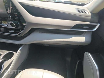 2022 Toyota Highlander XLE - miniatura 20