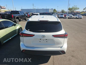2022 Toyota Highlander XLE - miniatura 5