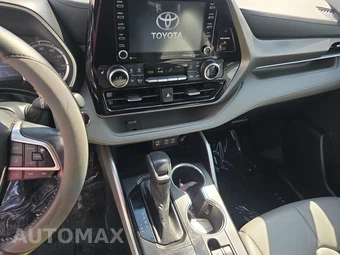 2022 Toyota Highlander XLE – miniatura 11