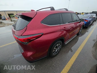 2022 Toyota Highlander XLE - miniatura 4