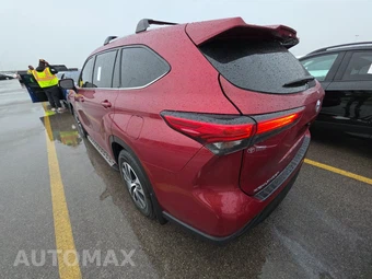 2022 Toyota Highlander XLE - miniatura 6