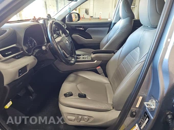2022 Toyota Highlander XLE - miniatura 7
