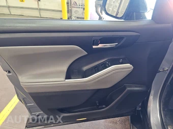 2022 Toyota Highlander XLE - miniatura 9