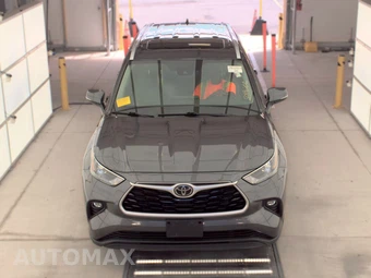 2022 Toyota Highlander XLE - miniatura 2