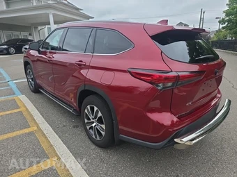 2022 Toyota Highlander XLE - miniatura 6