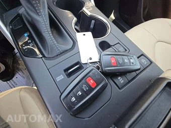 2022 Toyota Highlander XLE - miniatura 8