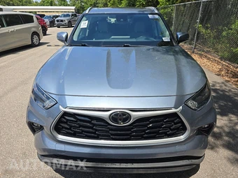 2022 Toyota Highlander XLE – miniatura 2