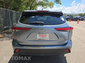 2022 Toyota Highlander XLE – miniatura 5