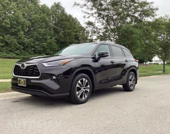 2022 Toyota Highlander XLE - car from the USA, Manheim Buy-Now listing at AUTOMAX