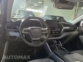 2022 Toyota Highlander XLE - miniatura 5