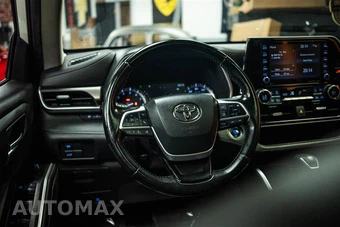 2022 Toyota Highlander XLE - miniatura 17