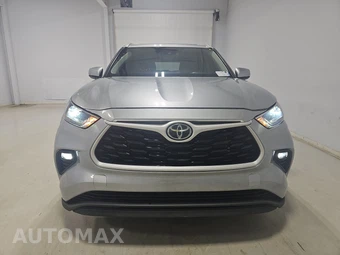 2022 Toyota Highlander XLE - miniatura 2