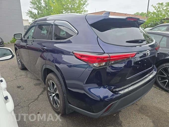 2022 Toyota Highlander XLE – miniatura 2