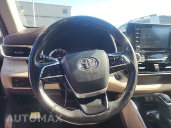 2022 Toyota Highlander XLE - miniatura 10