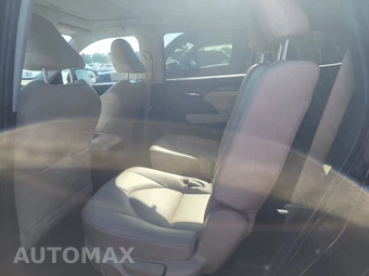 2022 Toyota Highlander XLE - miniatura 13