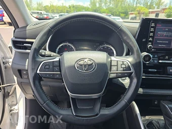 2022 Toyota Highlander XLE - miniatura 10
