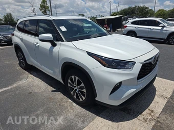 2022 Toyota Highlander XLE - miniatura 3