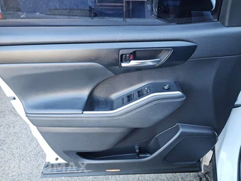 2022 Toyota Highlander XLE - miniatura 9