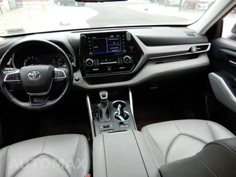 2022 Toyota Highlander XLE - miniatura 18