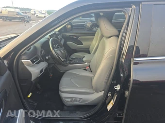 2022 Toyota Highlander XLE - miniatura 7