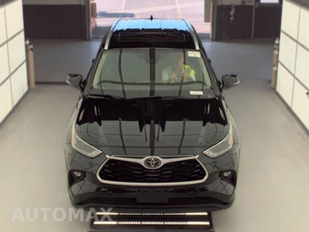 2022 Toyota Highlander XLE – miniatura 2