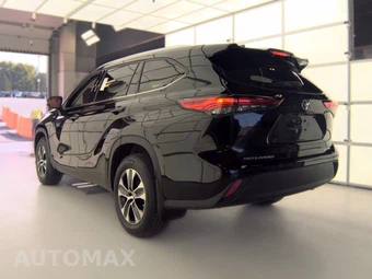 2022 Toyota Highlander XLE – miniatura 6