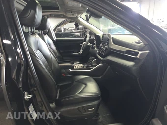 2022 Toyota Highlander XLE – miniatura 8